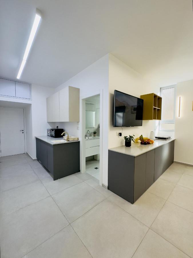 Amazing 2Rooms Apt In Bat Yam - Step By The Beach Zewnętrze zdjęcie